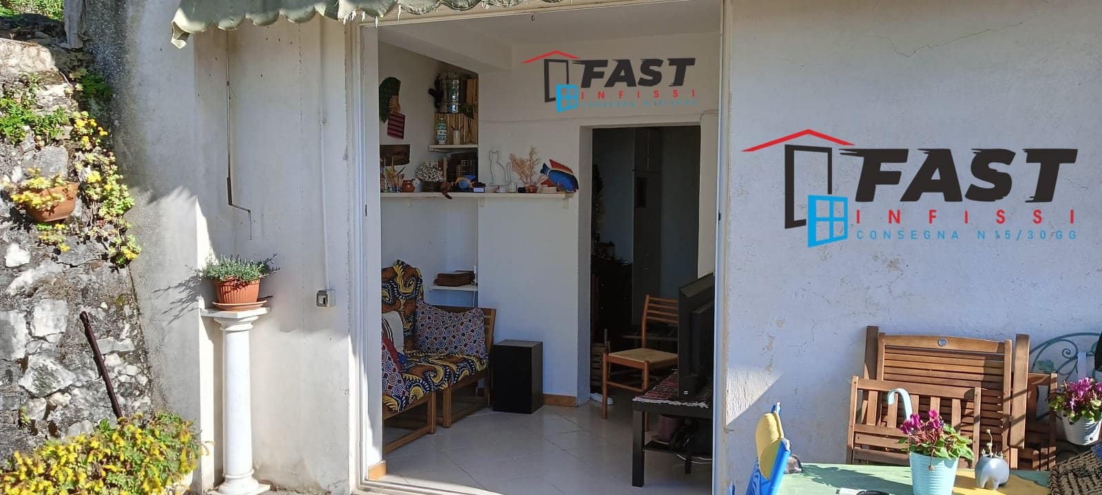 Installazione e montaggio nuovi infissi in PVC di nuova generazione con doppio vetro con anta osciloculissnte La Spezia