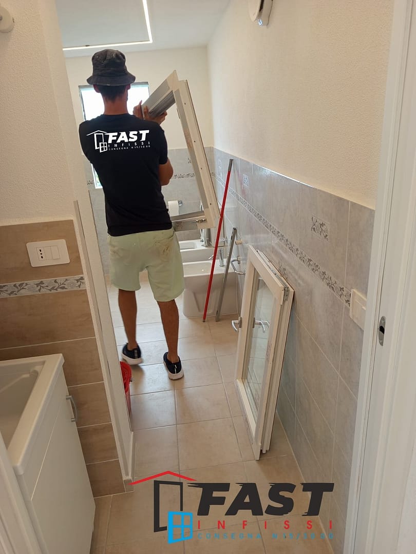 Fornitura e posa in opera di nuovi infissi in PVC profilo bicolore con doppio vetro Vernazza Sp